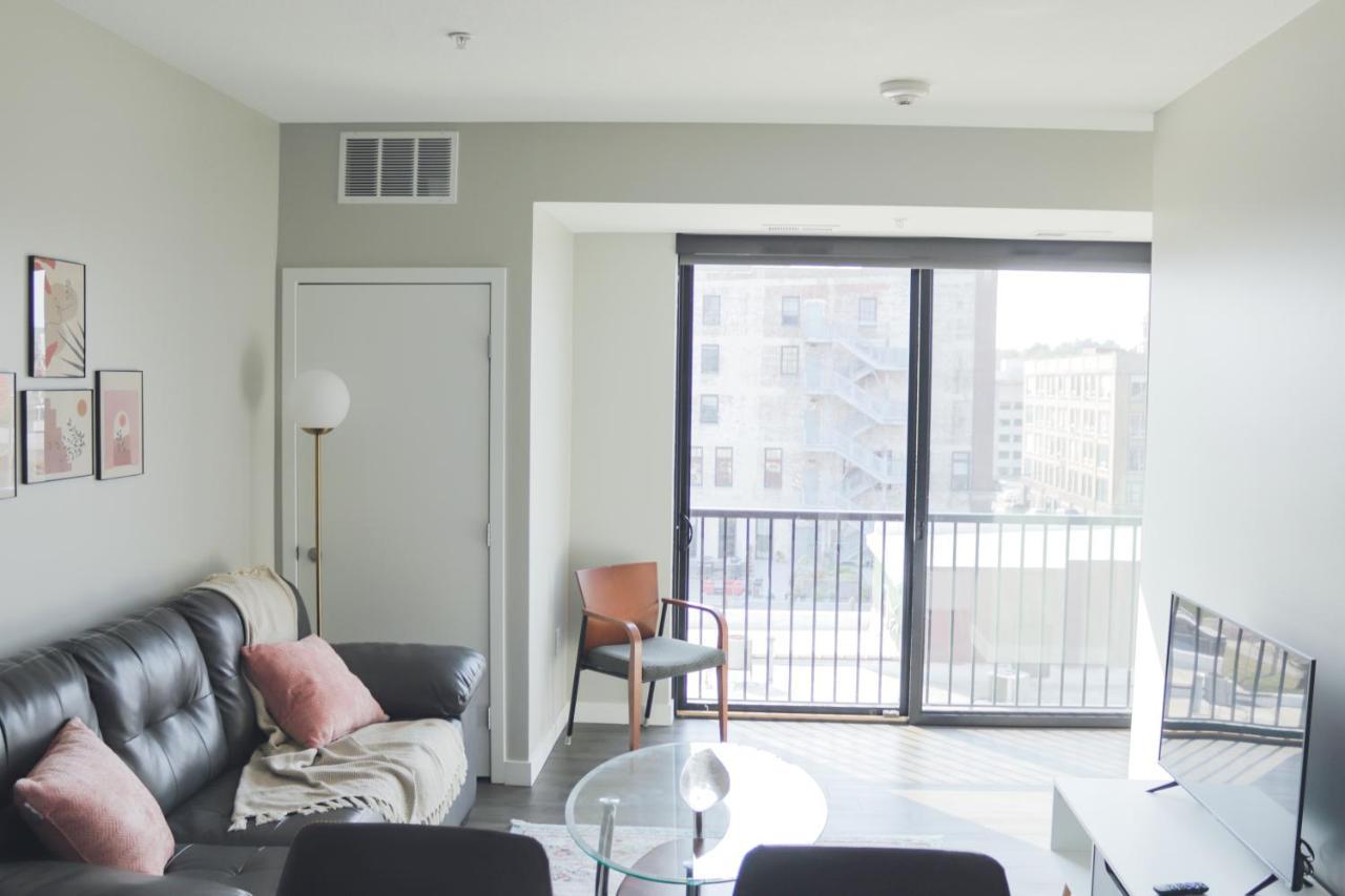 Sleepover Premier Downtown Des Moines Apartments Esterno foto