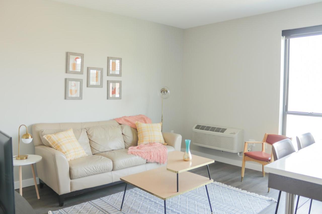Sleepover Premier Downtown Des Moines Apartments Esterno foto