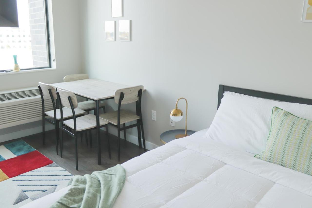 Sleepover Premier Downtown Des Moines Apartments Esterno foto