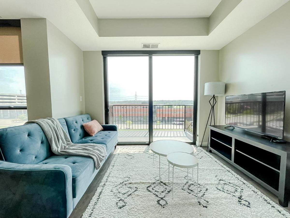 Sleepover Premier Downtown Des Moines Apartments Esterno foto