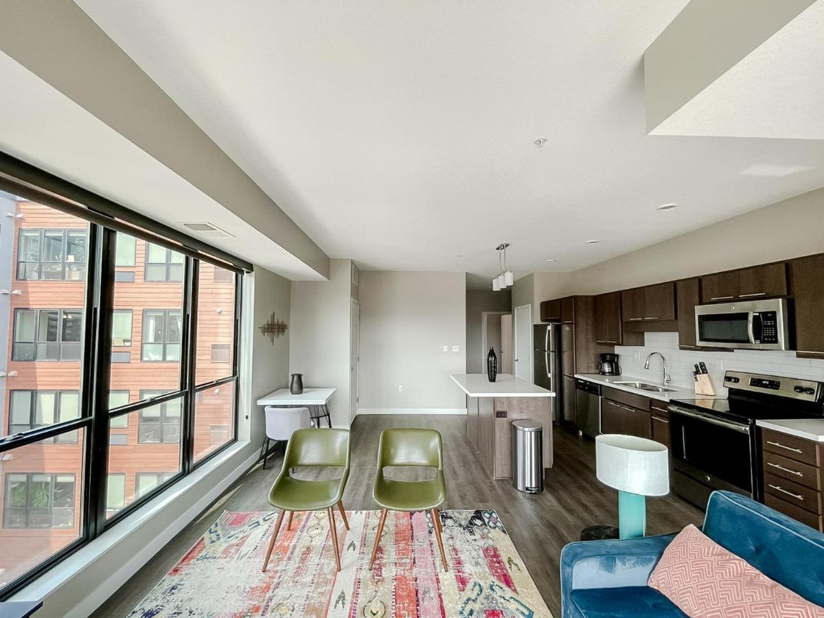 Sleepover Premier Downtown Des Moines Apartments Esterno foto