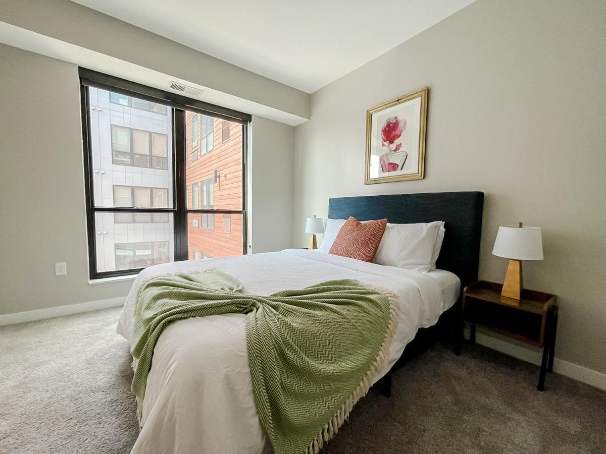 Sleepover Premier Downtown Des Moines Apartments Esterno foto